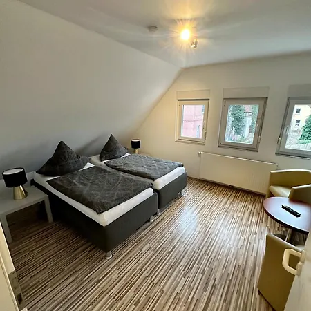 Zwei Anker Max 5 Personen & Leuchtturm Max 4 Personen, Direkt In Scheunenviertel, Balkon, Wlan , Privater Parkplatz, Wallbox 슈타인후데