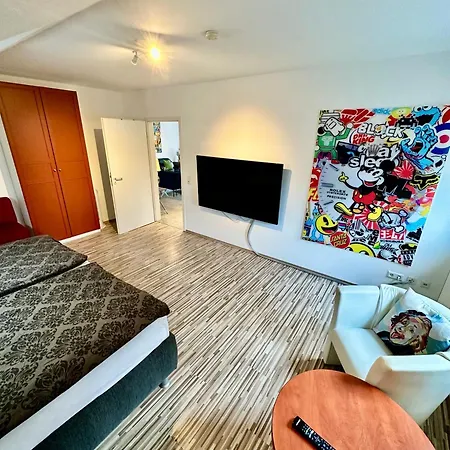 Zwei Anker Max 5 Personen & Leuchtturm Max 4 Personen, Direkt In Scheunenviertel, Balkon, Wlan , Privater Parkplatz, Wallbox *