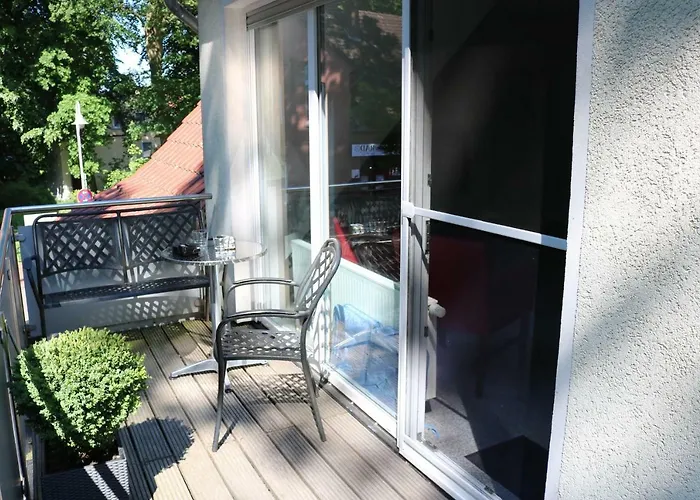 Zwei Anker Max 5 Personen & Leuchtturm Max 4 Personen, Direkt In Scheunenviertel, Balkon, Wlan , Privater Parkplatz, Wallbox 公寓 施坦胡德